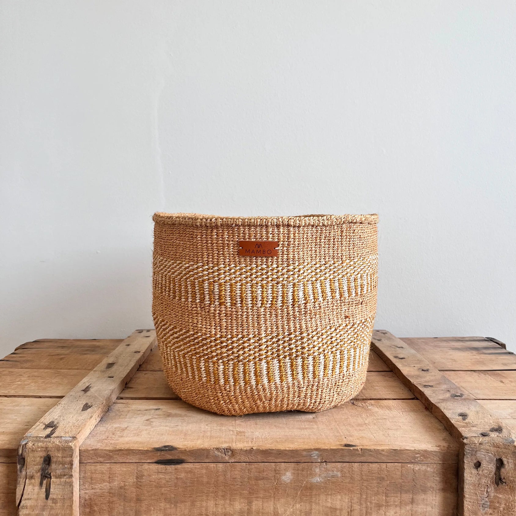 Traditional Taita basket M No. 8 Mambo Baskets